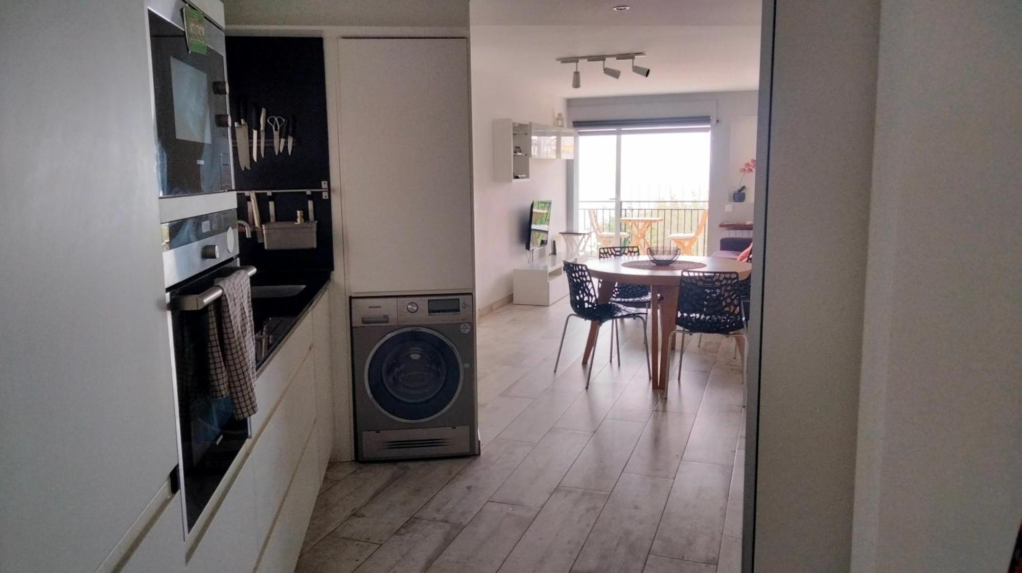 Beachfront Apartment With Private Parking Sant Pol De Mar Exterior photo